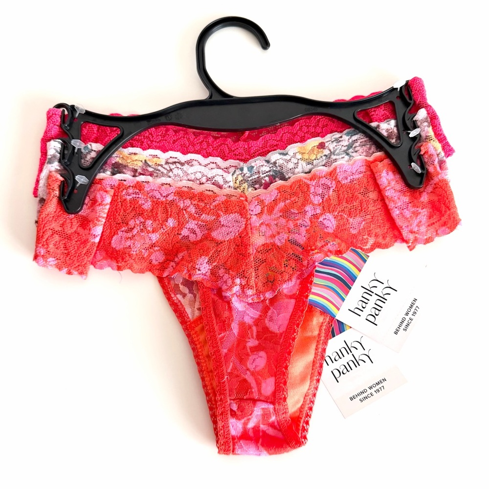 Hanky Panky Set of 3 Floral Lace Low-Rise Thong Panties